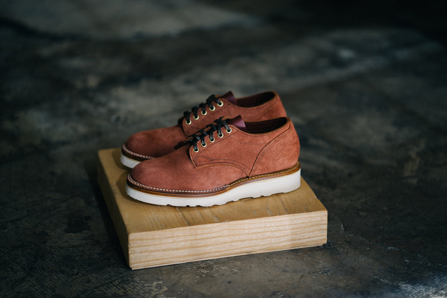 Red Dog Oxford.